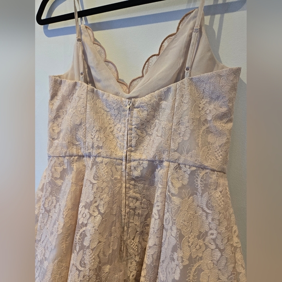 Keepsake Sundream Blush Lace Dress Size Medium - Picture 14 of 14
